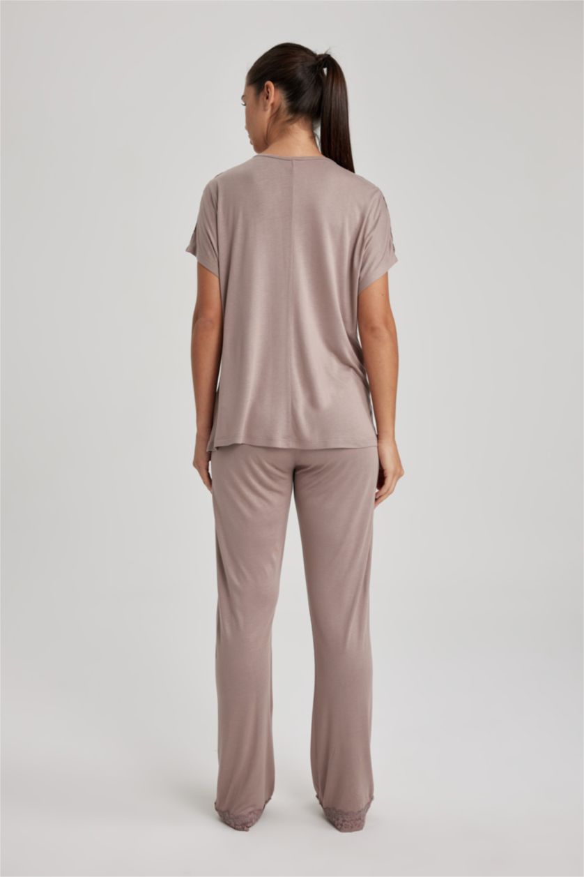 FEMME Beige Ensemble Coupe Régulière De Fall In Love - 2 Pièces