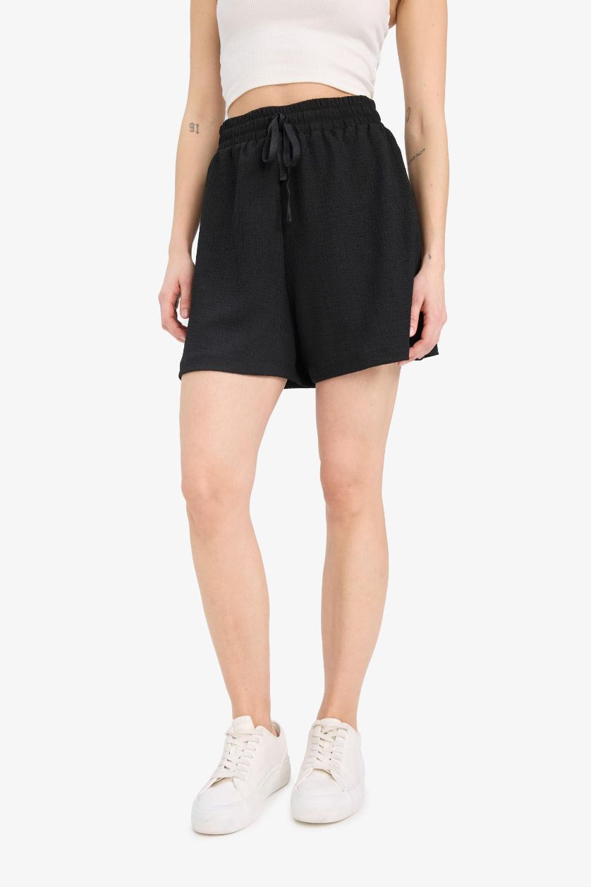 نساء أسود شورت منسوج قصة فضفاضة