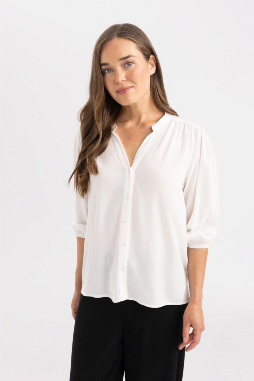 FEMME Écru Regular Fit Crinkle Fabric