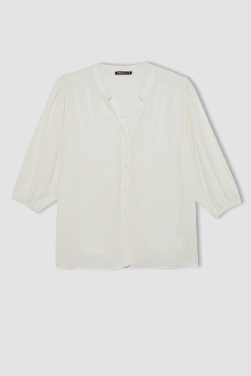 FEMME Écru Regular Fit Crinkle Fabric