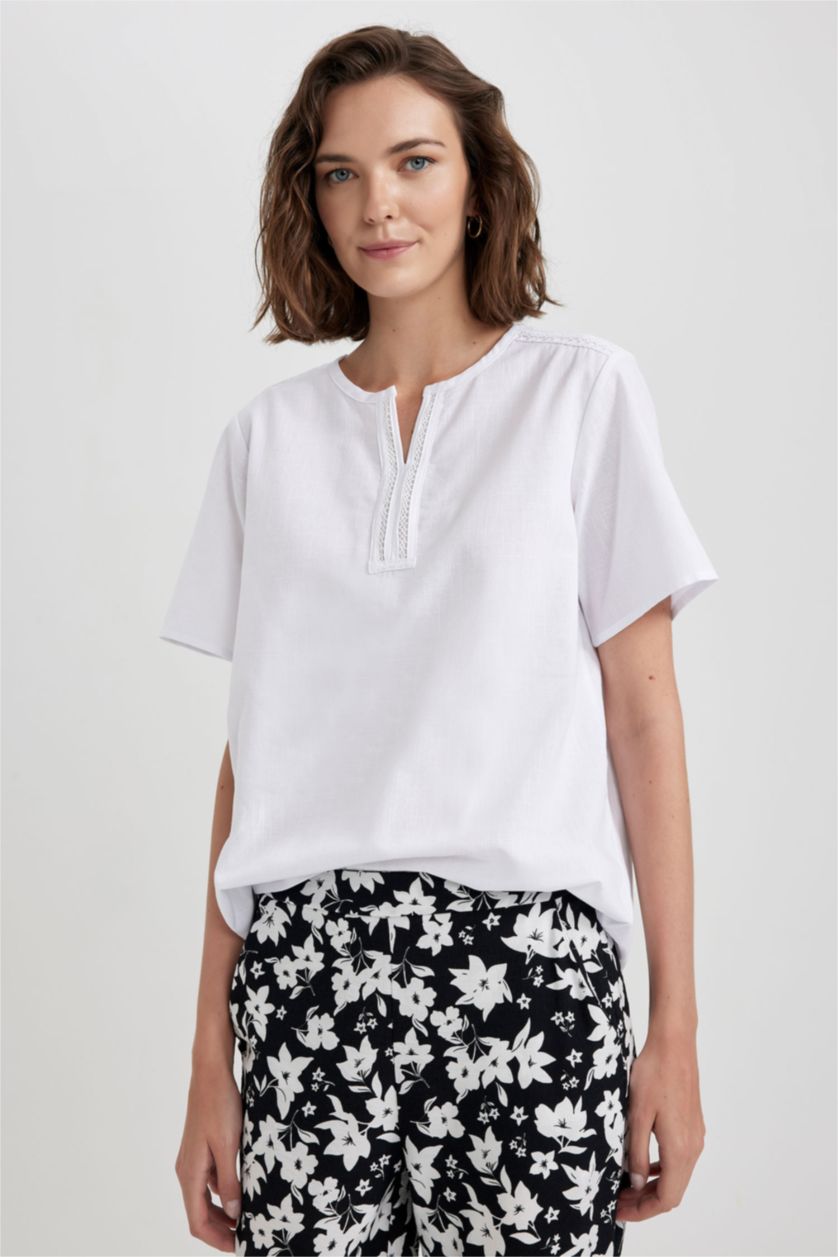 FEMME Blanc Blouse à manches courtes Coupe Régulière Col De Chemise