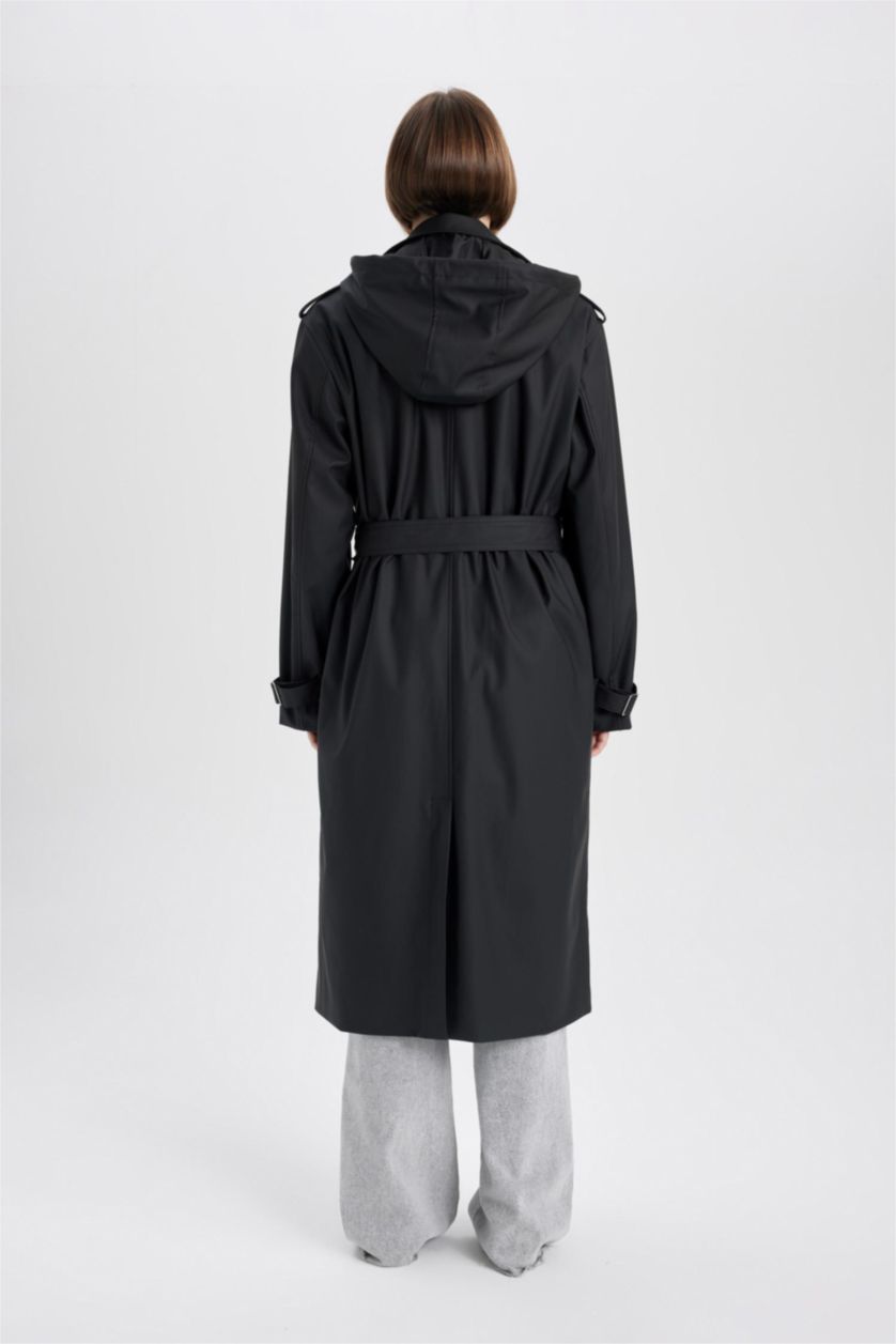 Kadın Siyah Su Geçirmez Yağmurluk