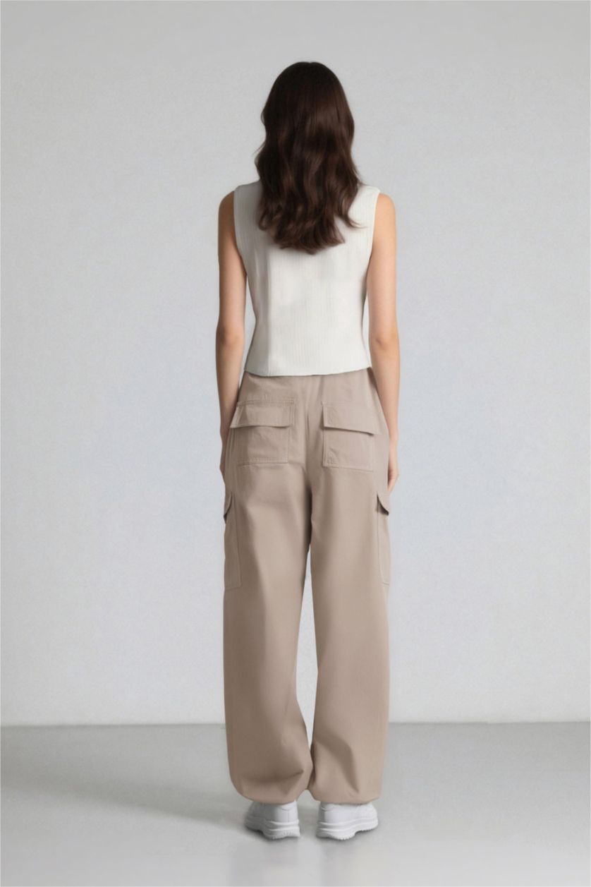 WOMAN Sand Normal Waist Parachute Trousers