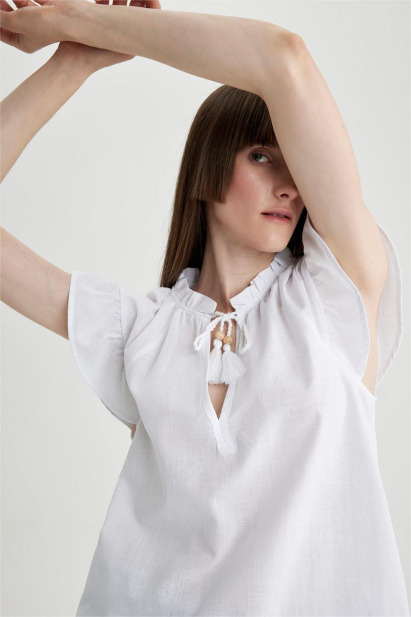 Kadın Beyaz Regular Fit Kısa Kollu %100 Pamuk Bluz