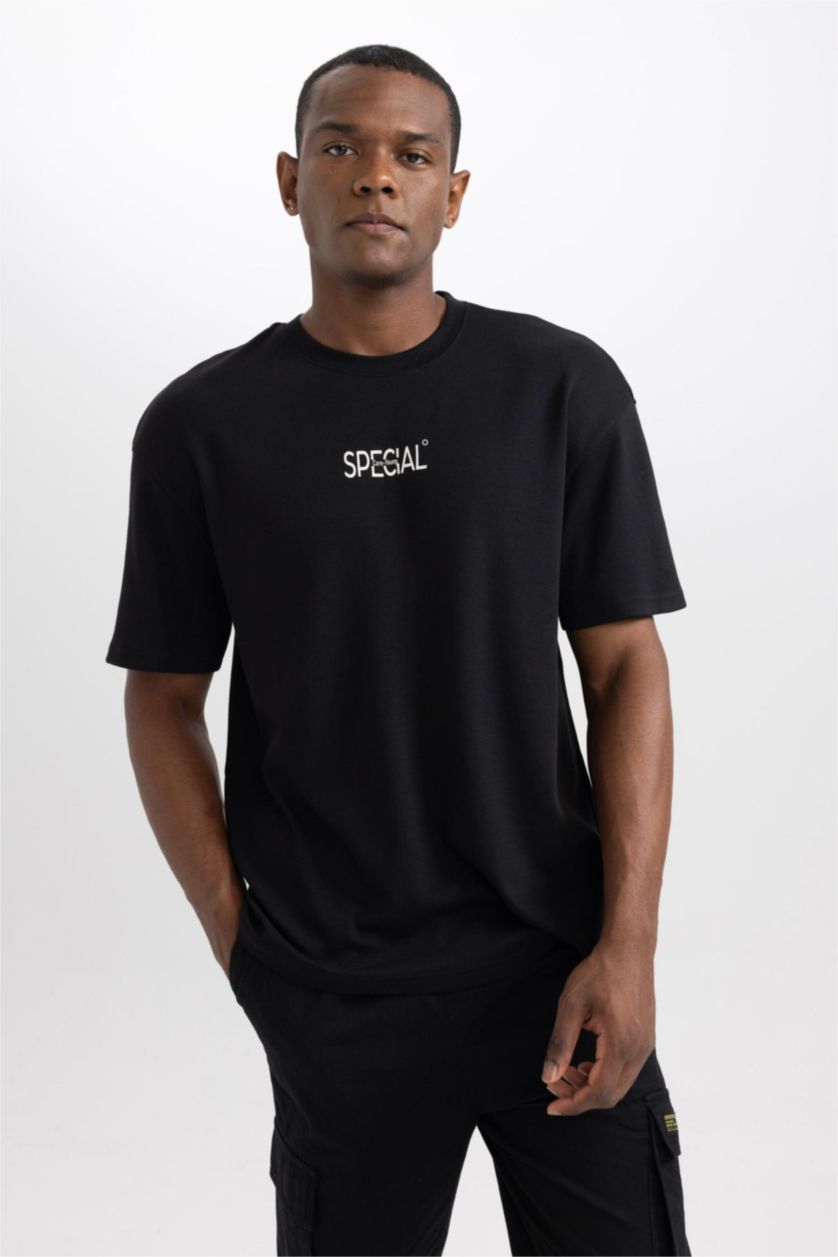 رجال أسود تي شيرت مطبوع قصة مريحة برقبة مستديرة