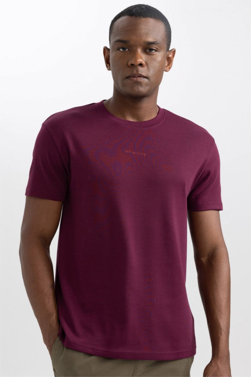 Man Purple Regular Fit Crew Neck Printed Heavy Fabric T-Shirt