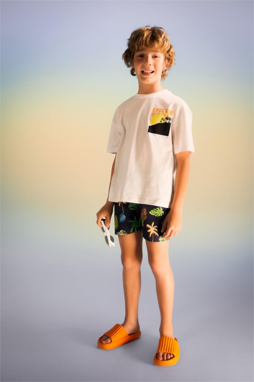 BOYS & TEENS White Boy Oversize Fit Crew Neck Short Sleeve T-Shirt