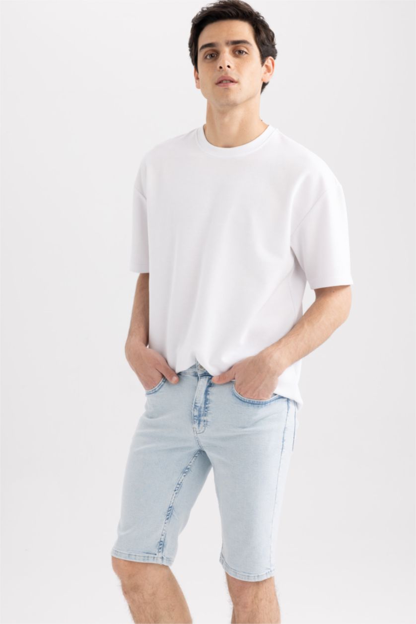 Man Light Blue Skinny Fit Jeans Bermuda