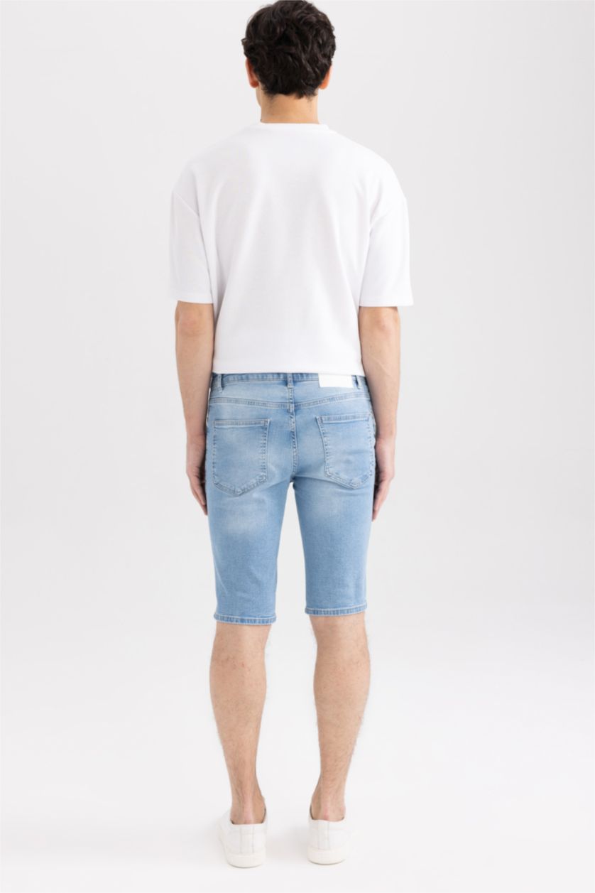 MAN Light Blue Slim Fit Denim Bermuda
