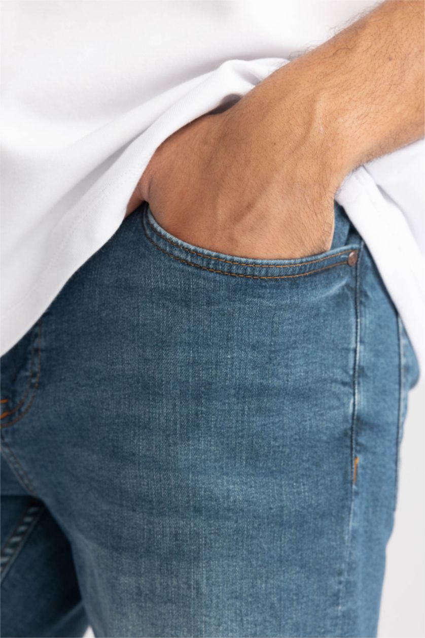 رجالي أخضر غامق برمودا جينز سليم فيت أخضر