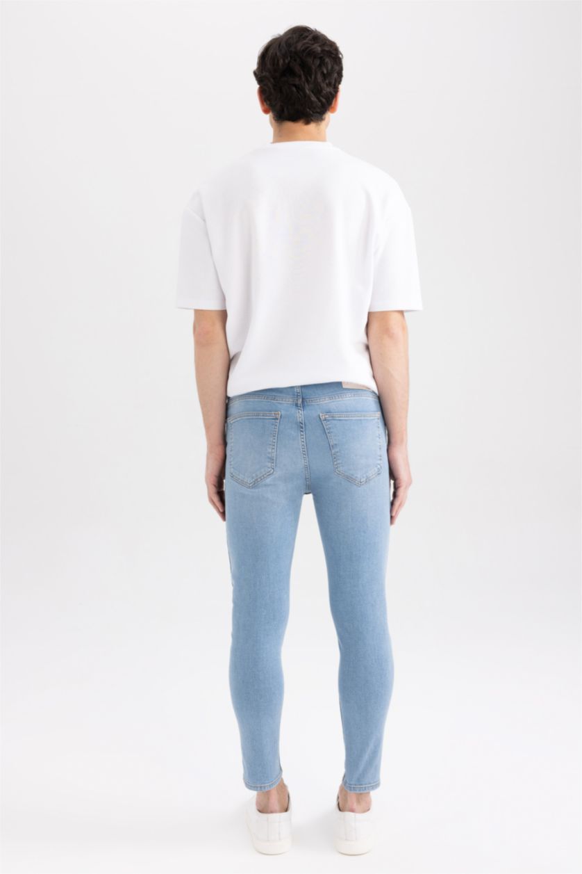 Мужчины Ледяной голубой Джинсы Skinny Crop узкого кроя со средней талией