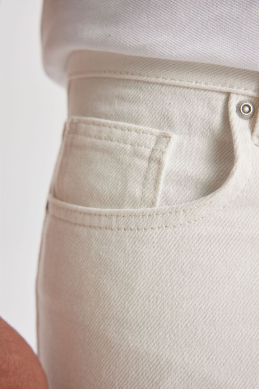 رجالي أبيض بنطلون جينز كروب سليم فيت