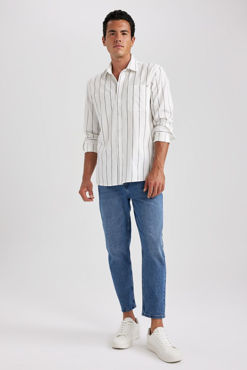 Man Blue Crop Fit Denim Trousers