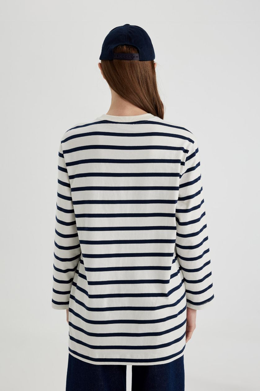 Kadın Lacivert 	Regular Fit Bisiklet Yaka Çizgili Uzun Kollu Tişört Tunik
