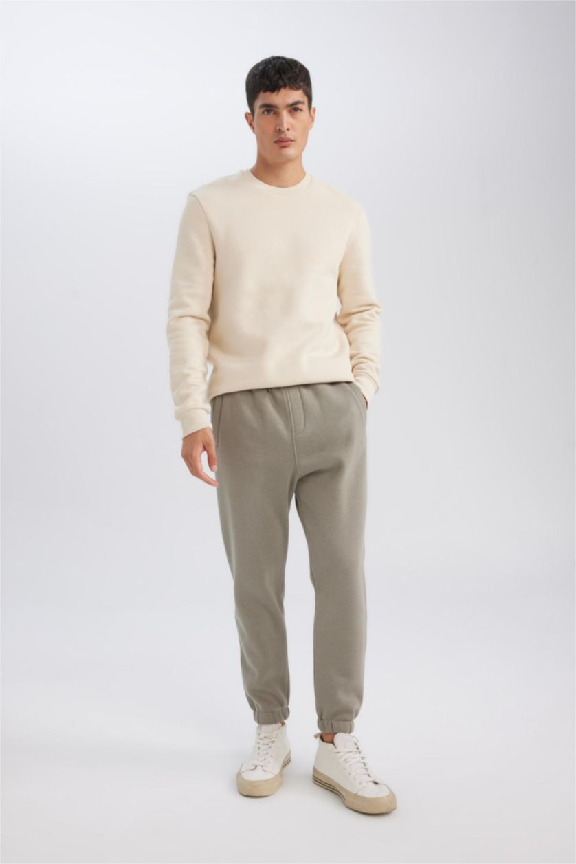 HOMME Kaki Standard Fit Trousers