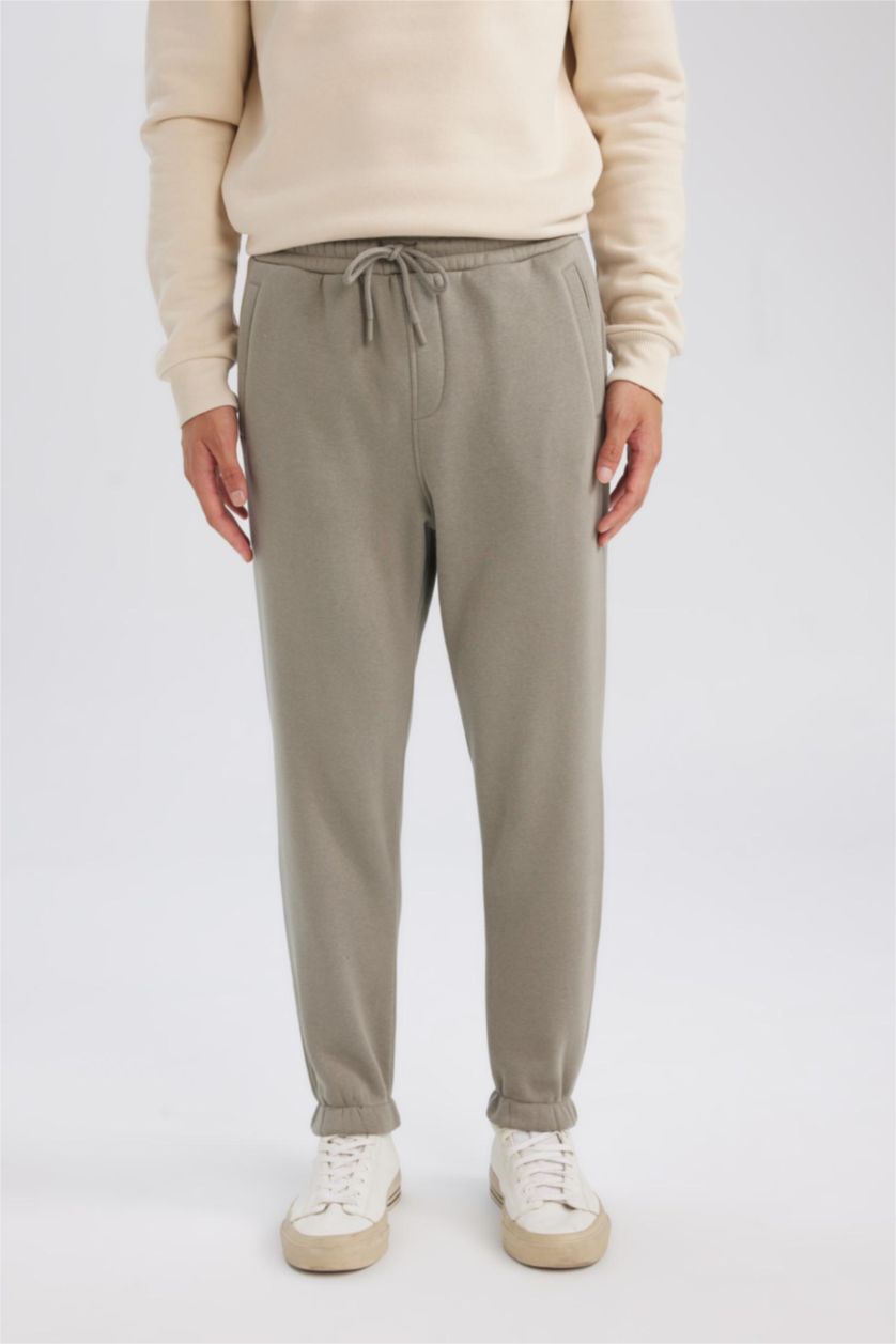 HOMME Kaki Standard Fit Trousers