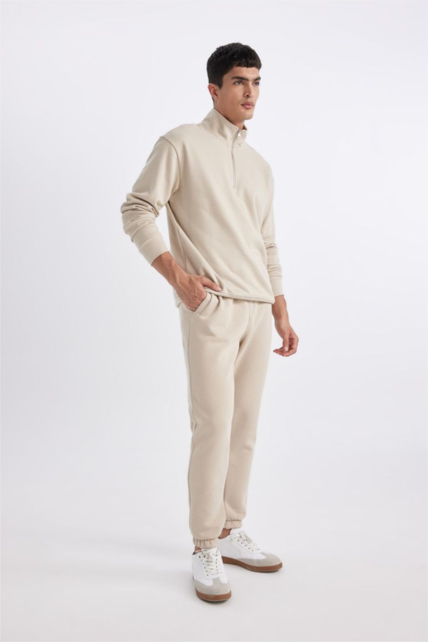 Man Stone Standard Fit Rib Hem Thick Sweatshirt Fabric Trousers