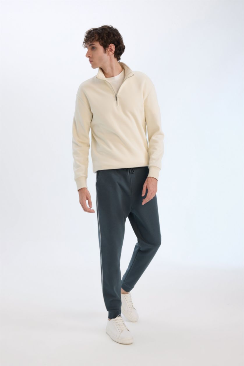 Erkek Koyu Yeşil Regular Fit Beli Bağcıklı Lastikli Paça Cepli Basic Düz Kalın Jogger Eşofman Altı