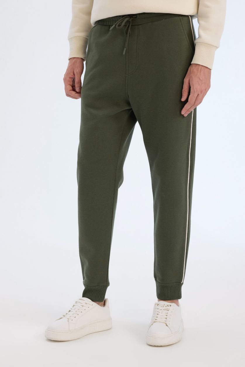 Man Khaki Regular Fit Rib Hem Thick Sweatshirt Fabric Trousers
