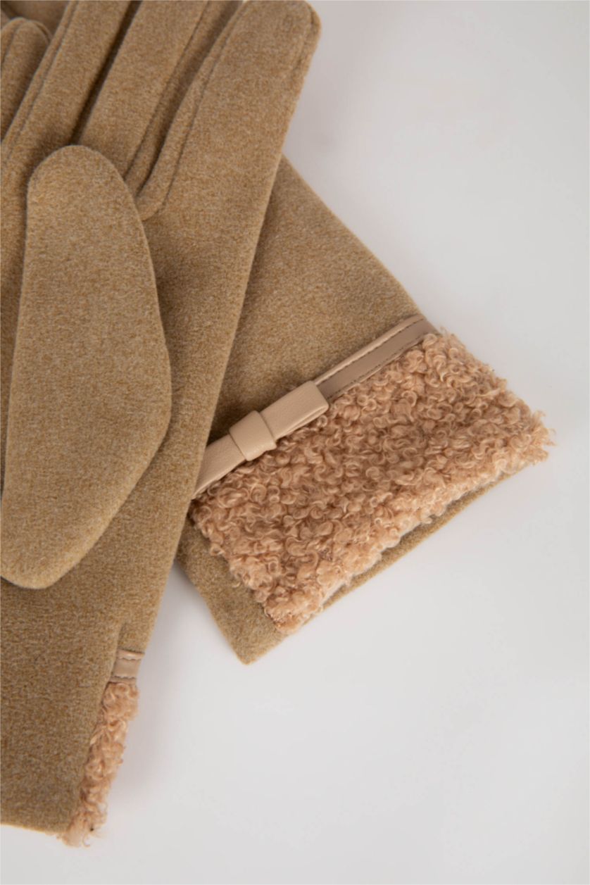 WOMAN Beige Woman Gloves