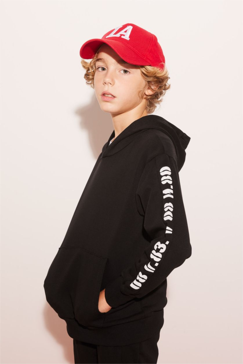 Boys & Teens Black Boy Oversize Fit Hooded Crest Printed Sweatshirt