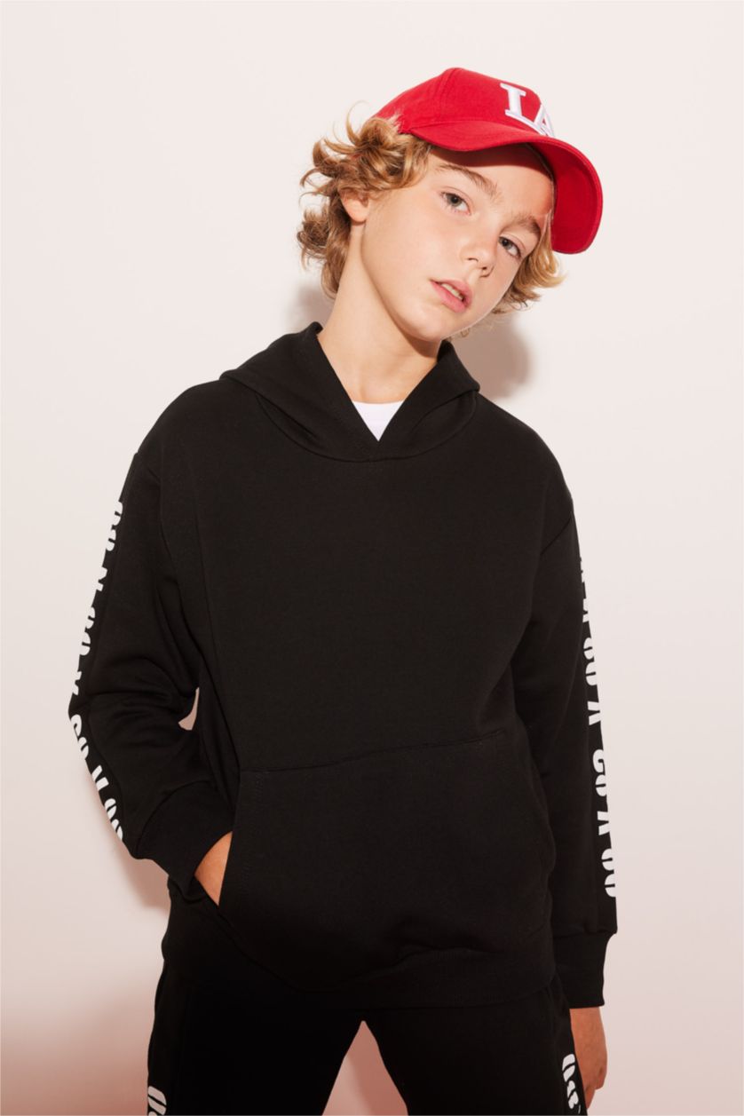 Boys & Teens Black Boy Oversize Fit Hooded Crest Printed Sweatshirt