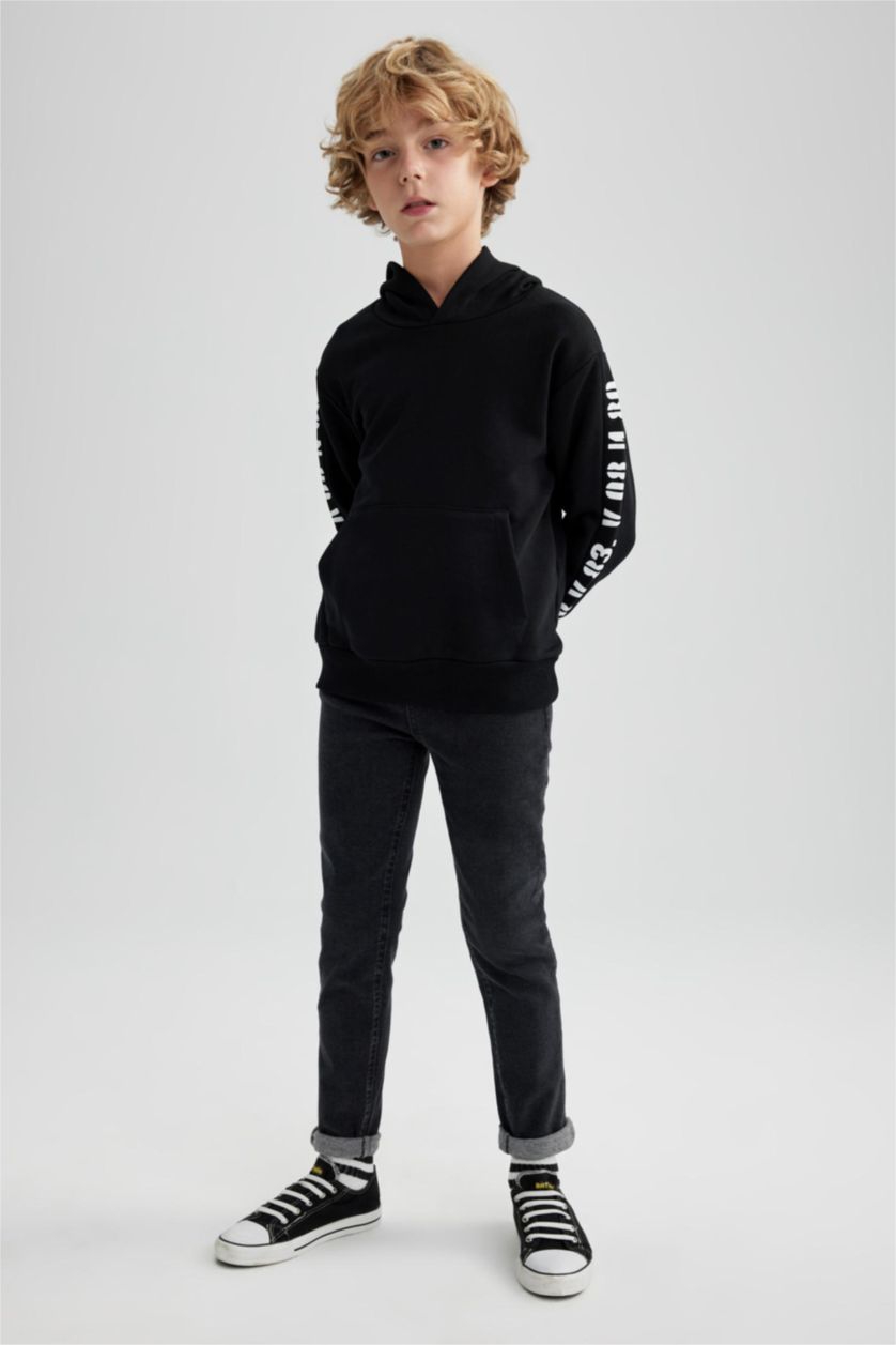 Boys & Teens Black Boy Oversize Fit Hooded Crest Printed Sweatshirt
