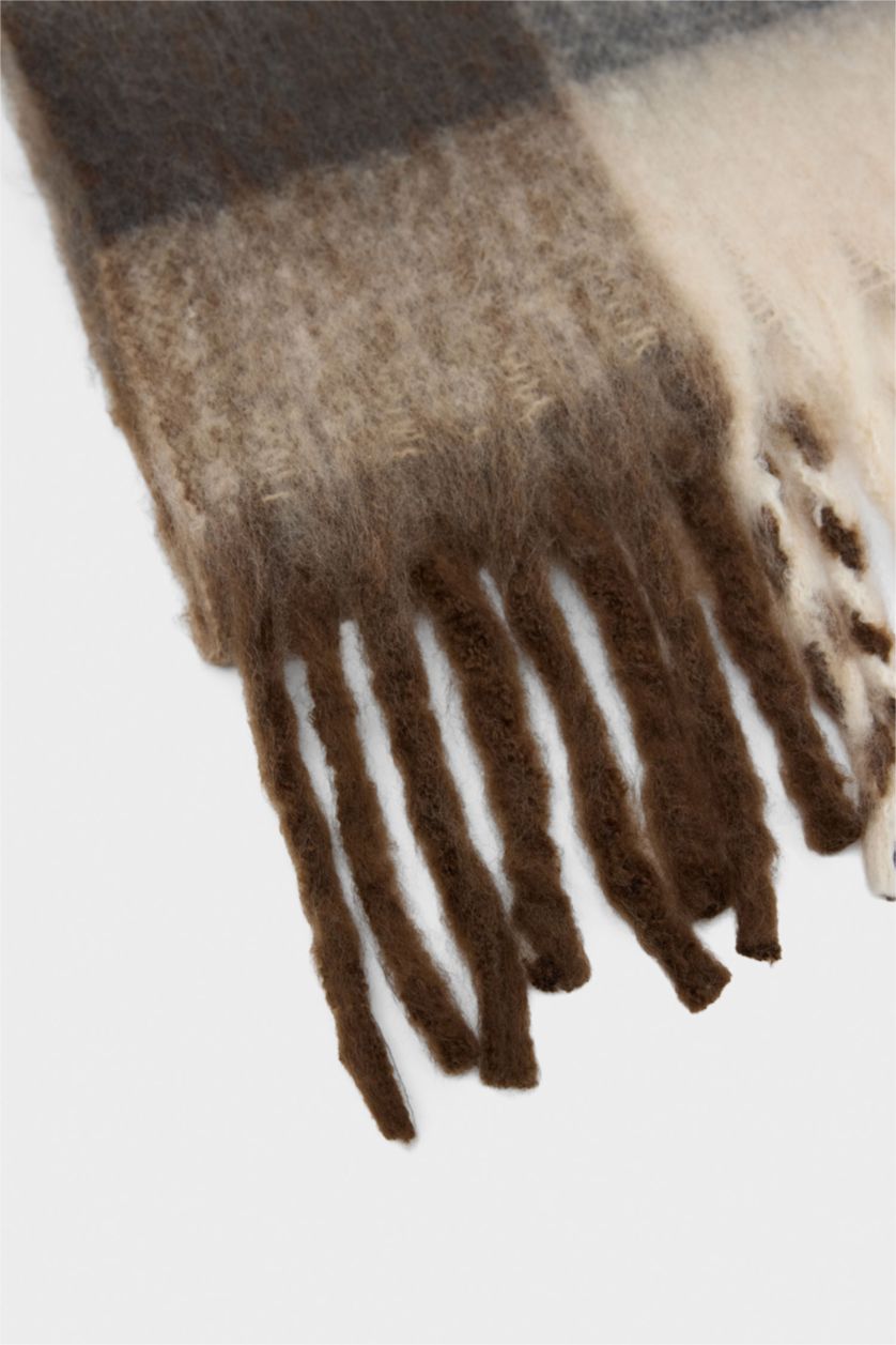 نساء بني سكارف نسائي