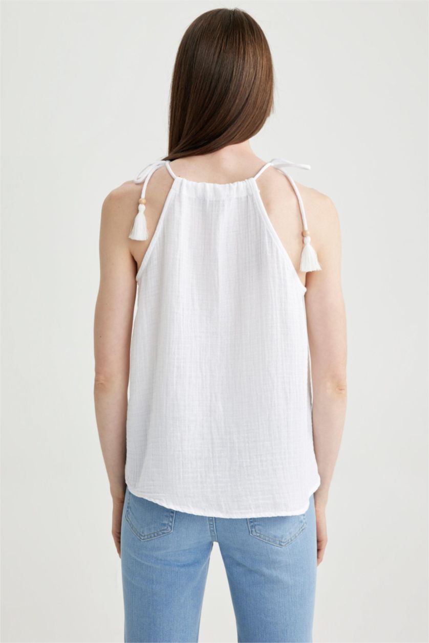 نساء أبيض بلوزة بدون أكمام قصة عادية برقبة رسن