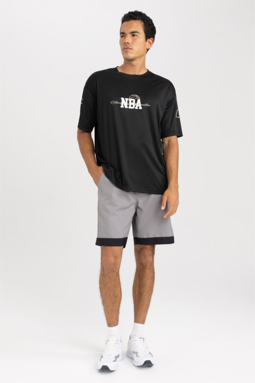 MAN Black NBA Licensed Crew Neck T-Shirt