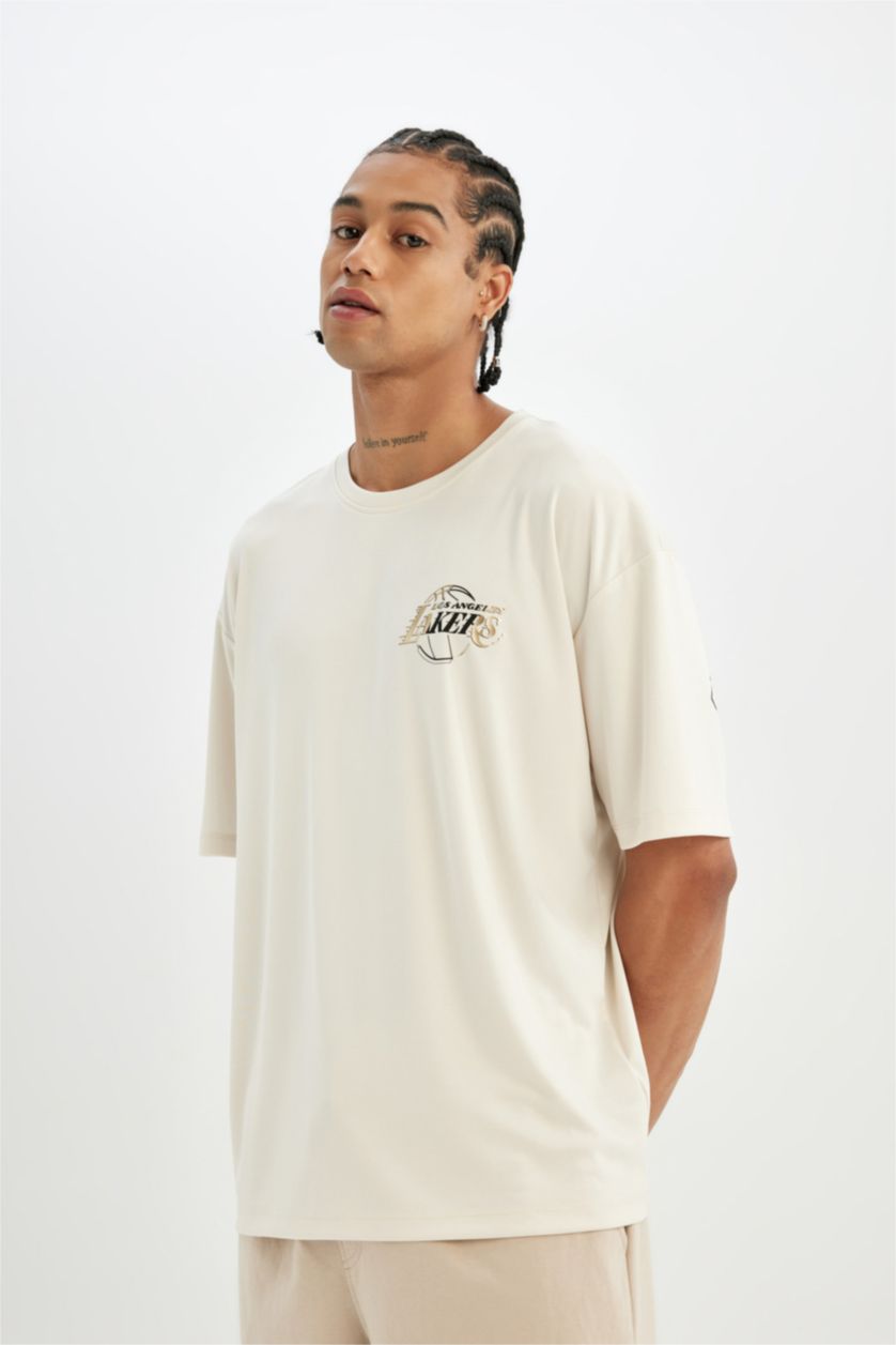 MAN Stone NBA Los Angeles Lakers Licensed Crew Neck T-Shirt