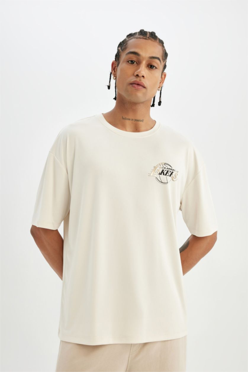 MAN Stone NBA Los Angeles Lakers Licensed Crew Neck T-Shirt