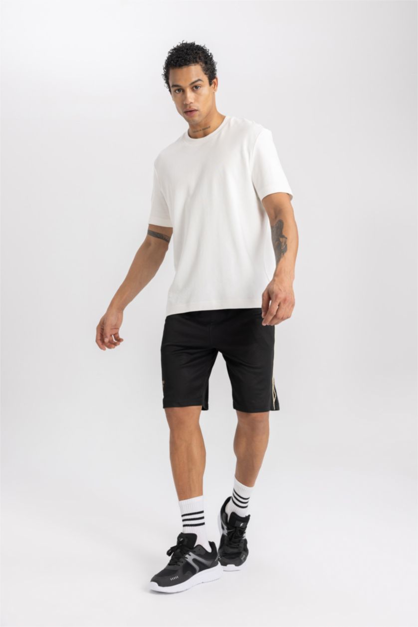 Erkek Siyah DeFactoFit NBA Chicago Bulls Standart Fit Kısa Paça Şort