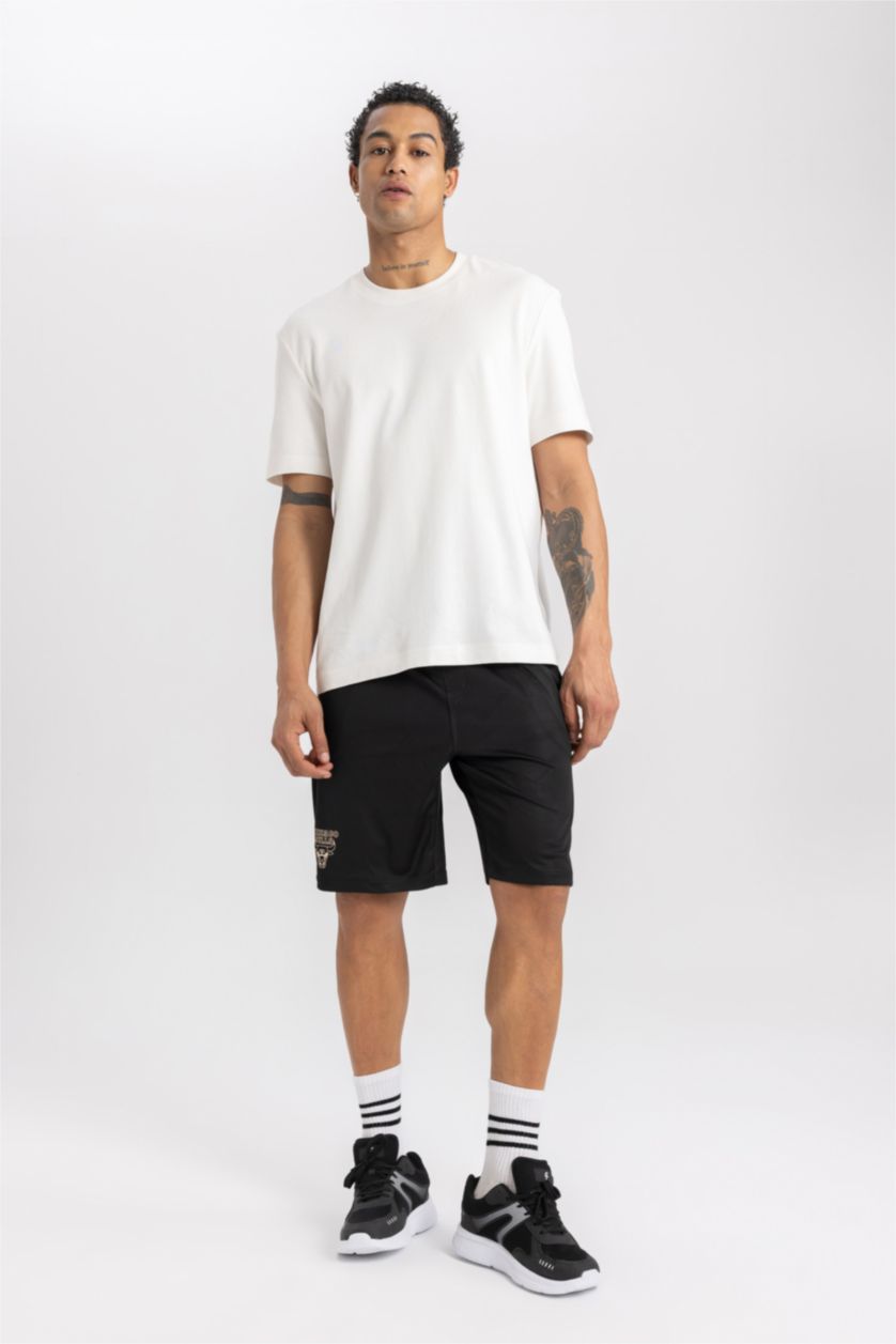 Erkek Siyah DeFactoFit NBA Chicago Bulls Standart Fit Kısa Paça Şort