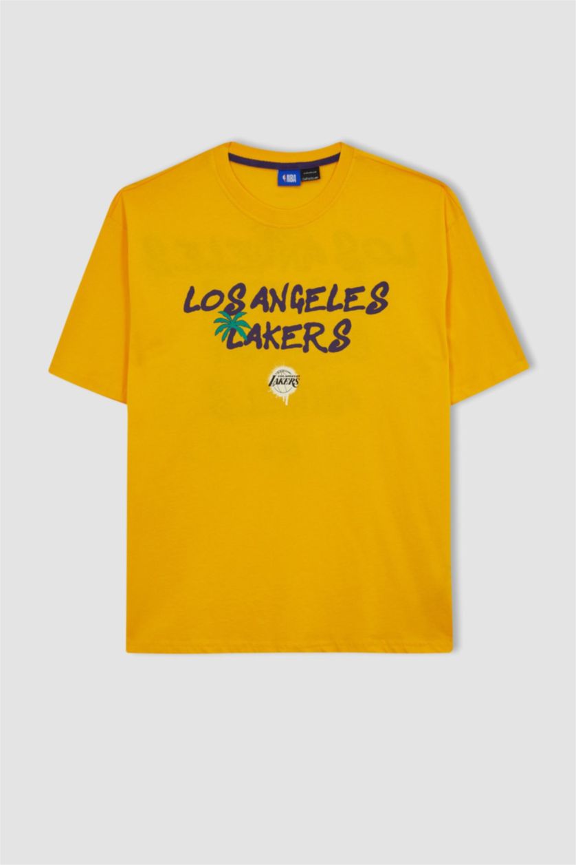 MAN Yellow NBA Los Angeles Lakers Licensed Crew Neck T-Shirt