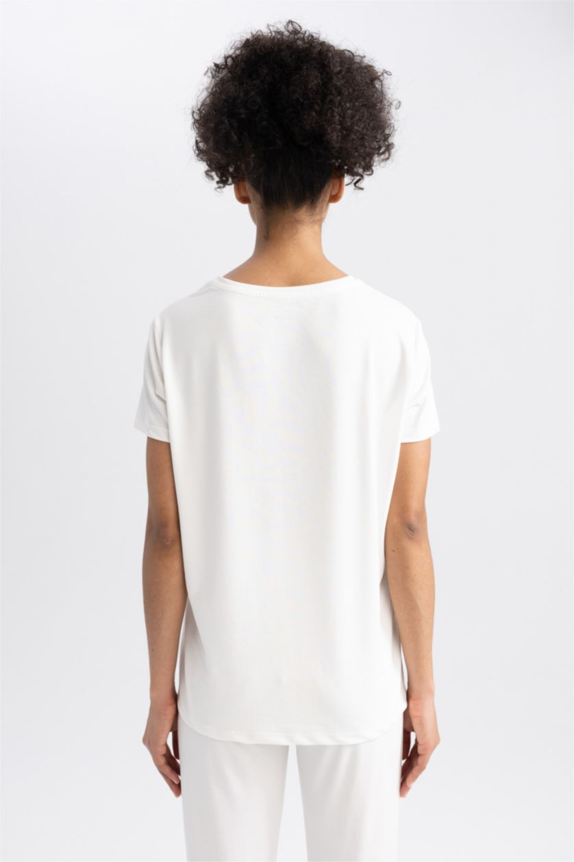 نساء بيج فاتح تيشيرت نص كم نسيج مشروط قصة عادية برقبة مستديرة