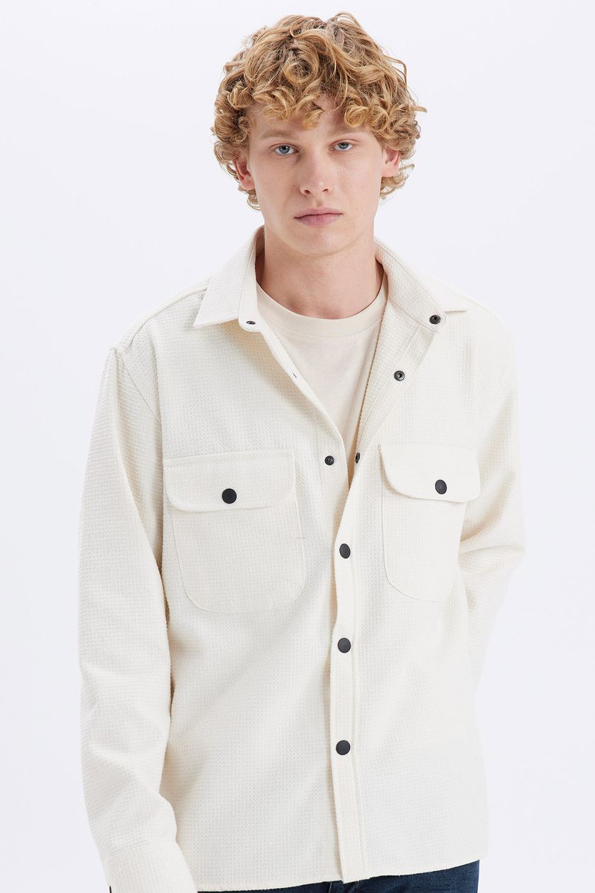 Erkek Taş Relax Fit Düğmeli Cepli Uzun Kollu Gömlek