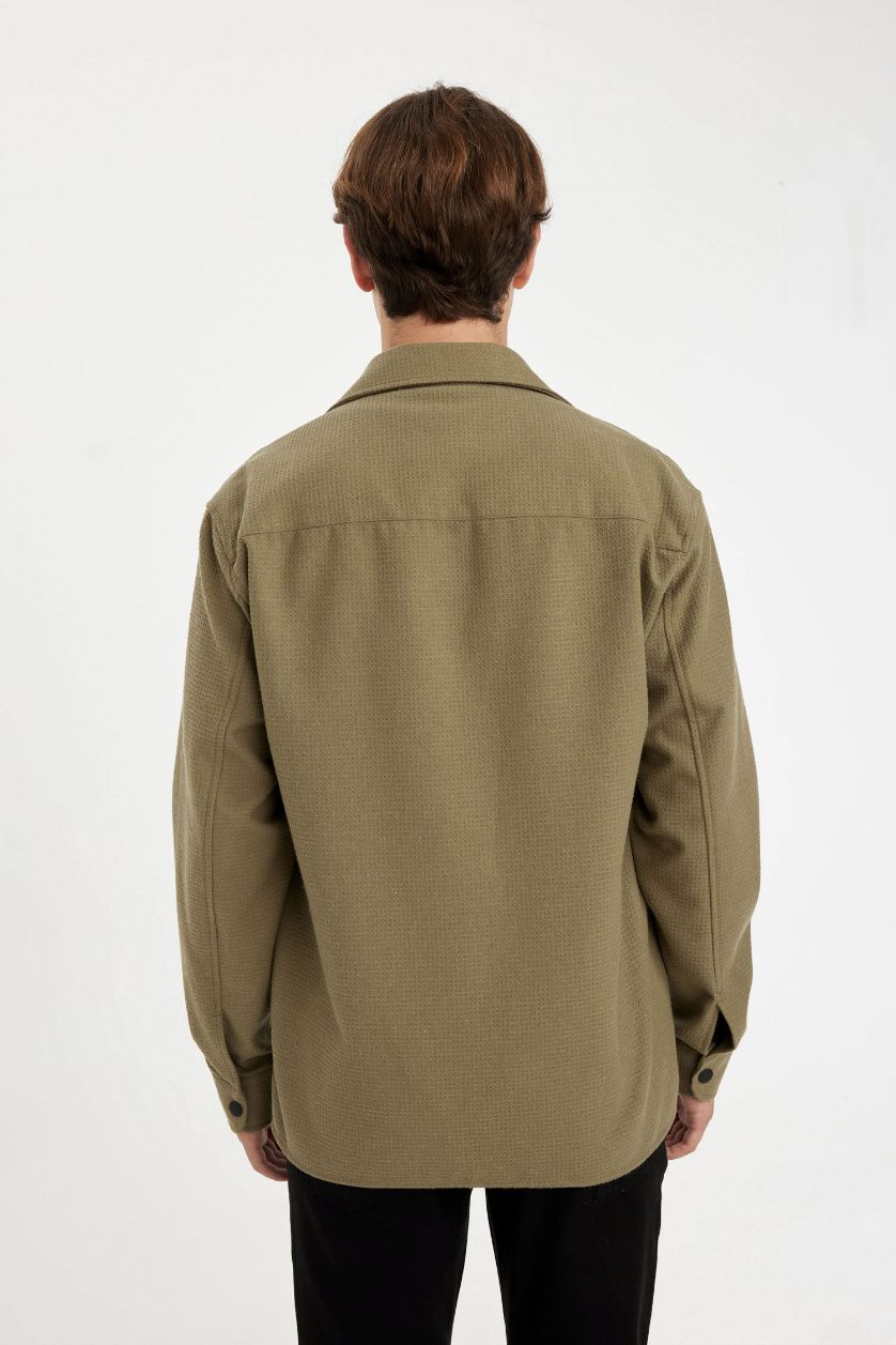 رجال كاكي قميص قصة مريحة