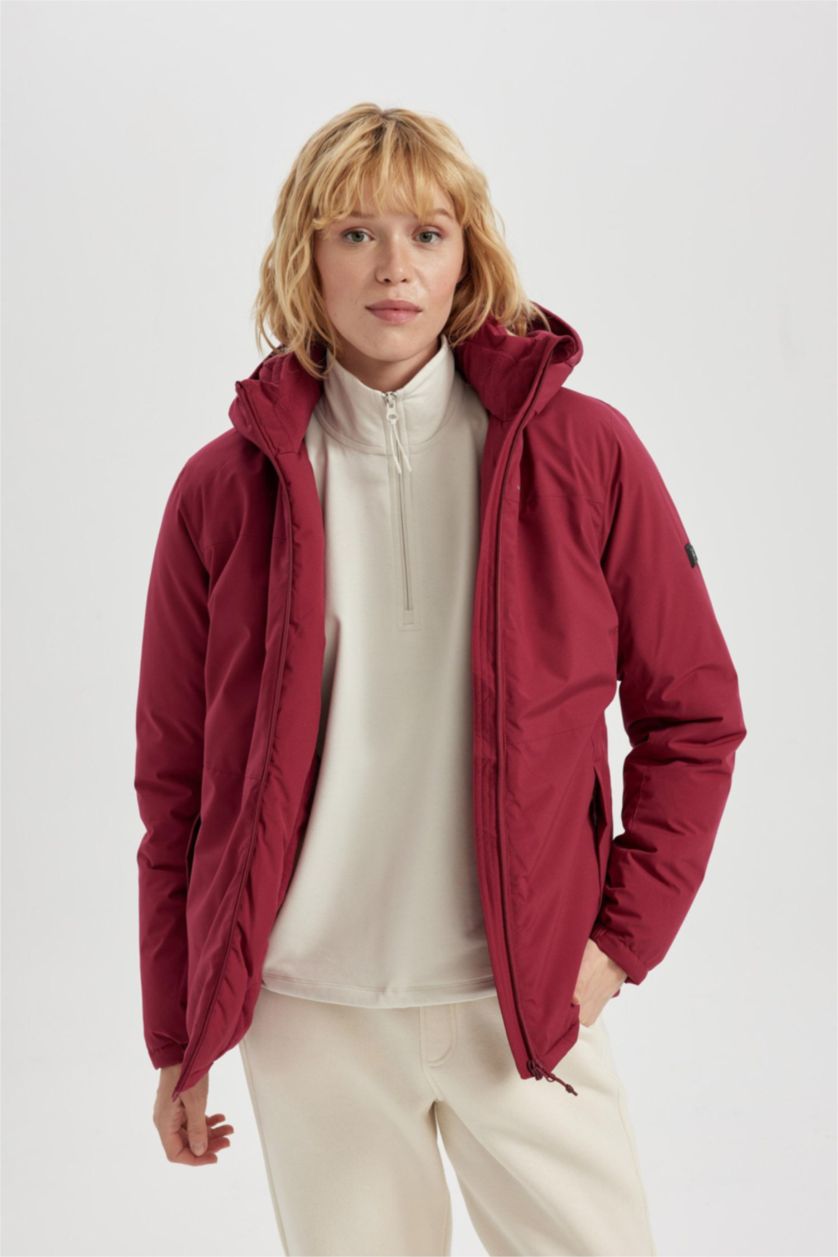 Kadın Bordo Su Geçirmez Fermuarlı Mont
