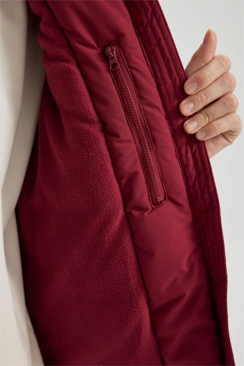 Kadın Bordo Su Geçirmez Fermuarlı Mont