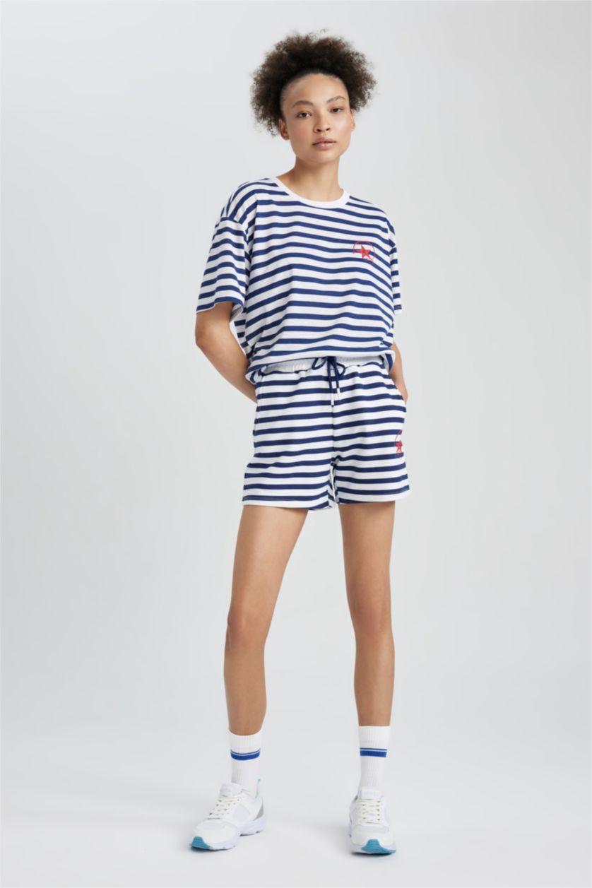 WOMAN NAVY Oversize Fit Short Sleeve T-Shirt
