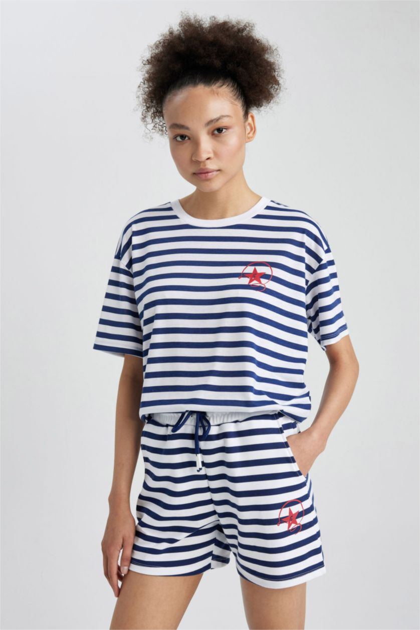 WOMAN NAVY Oversize Fit Short Sleeve T-Shirt