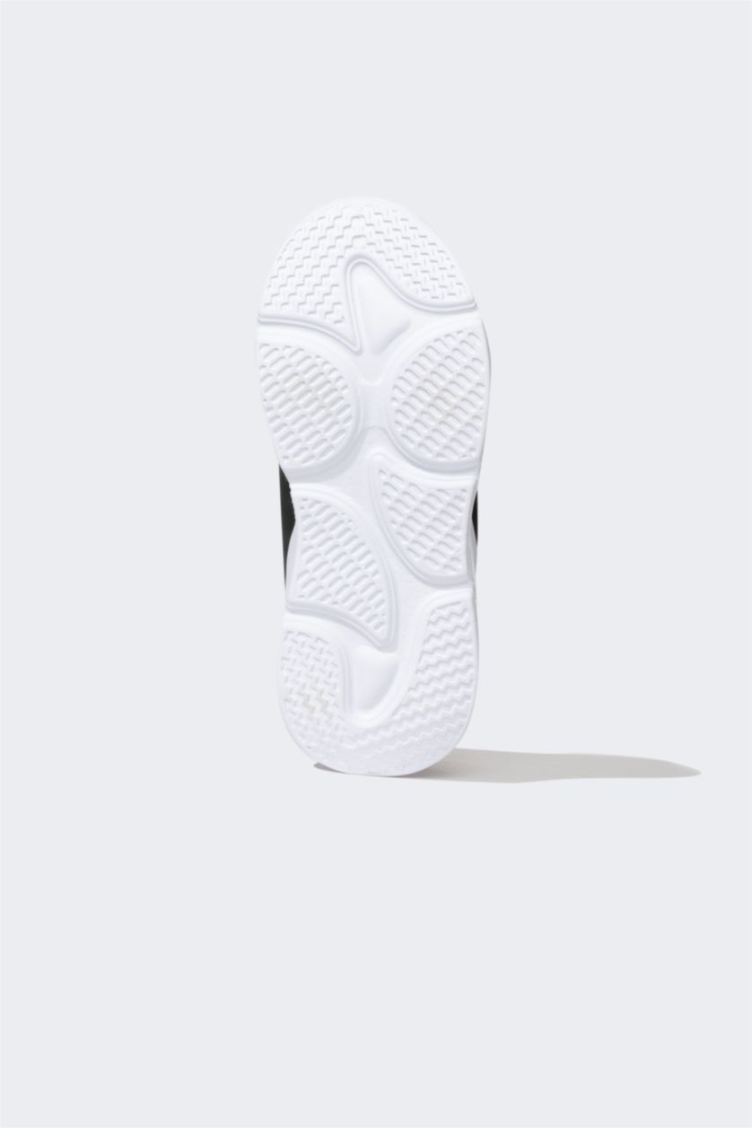 Мальчики и подростки Черный Кроссовки на высокой подошве для мальчиков