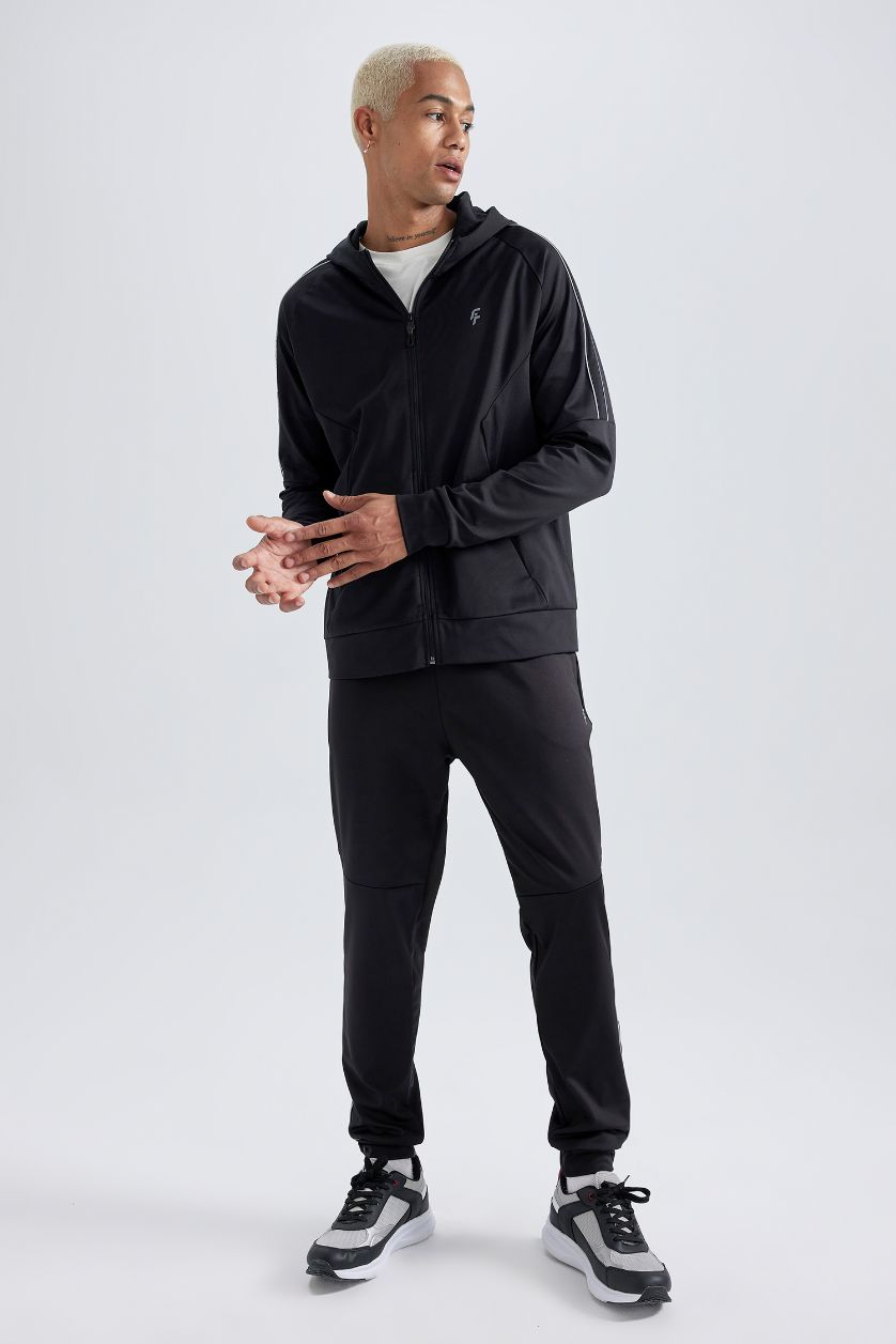 MAN Black Slim Fit Scuba Fabric Jogger