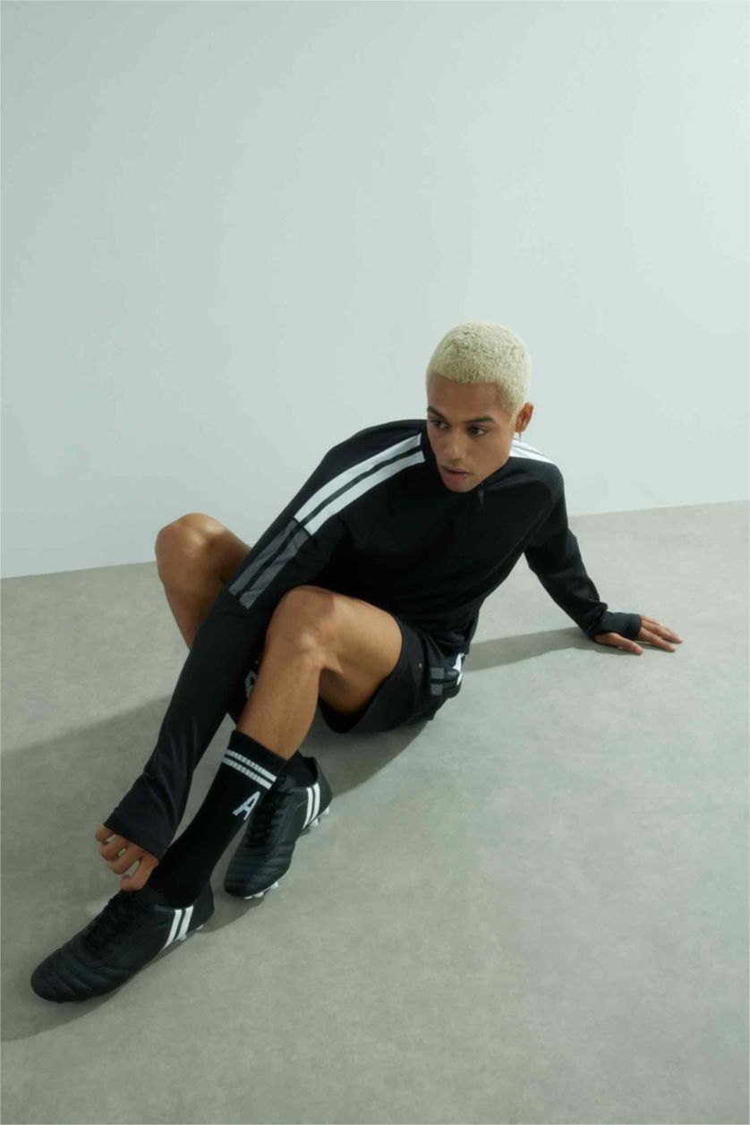 Man Black DeFactoFit Slim Fit Scuba Fabric Sports Sweatshirt