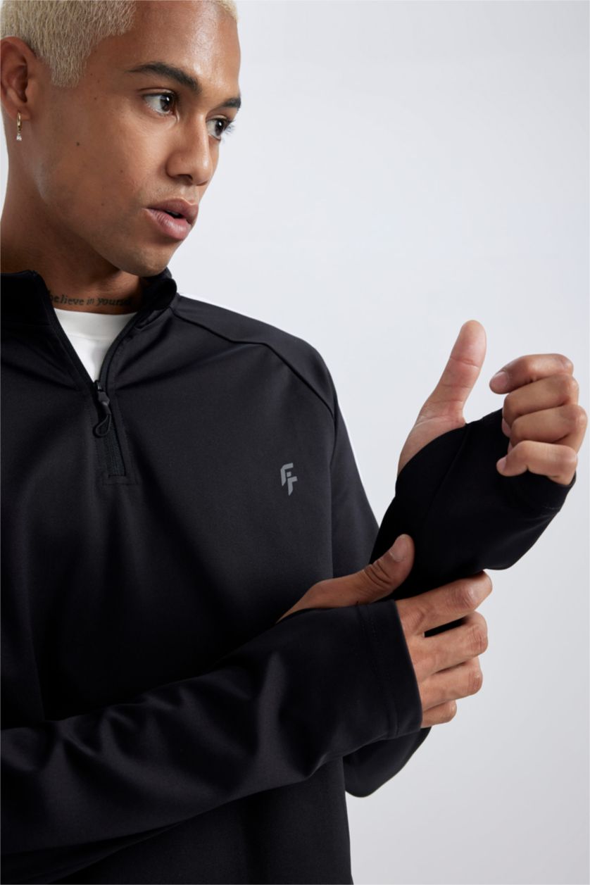 Man Black DeFactoFit Slim Fit Scuba Fabric Sports Sweatshirt