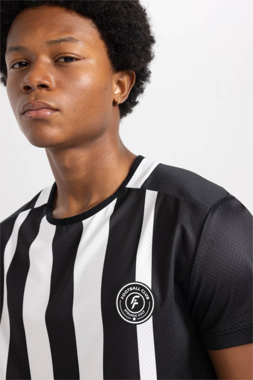 Erkek Siyah DeFactoFit Standart Fit Bisiklet Yaka Spor Baskılı Kısa Kollu Sporcu Tişört