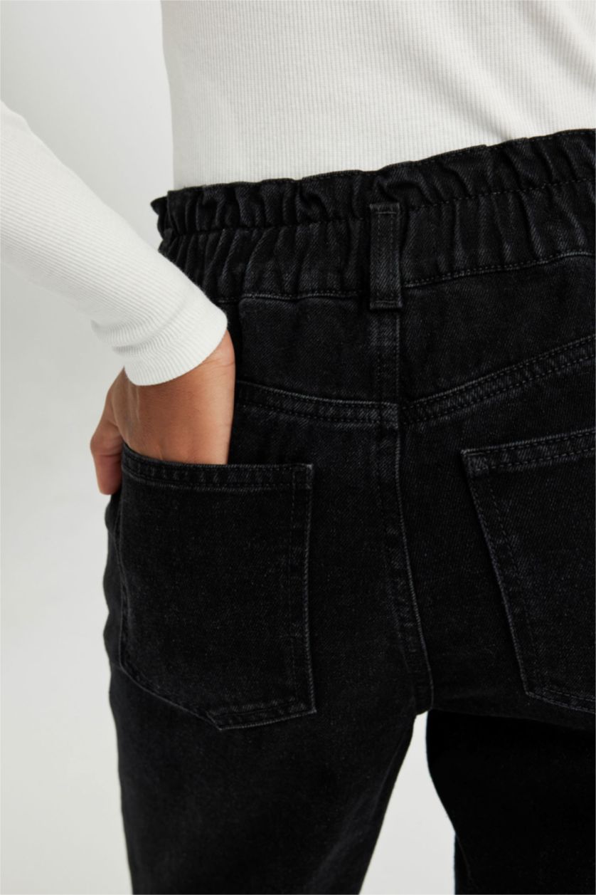 حريمي أسود بنطلون جينز بيبرباج بمطاط وخصر عالي