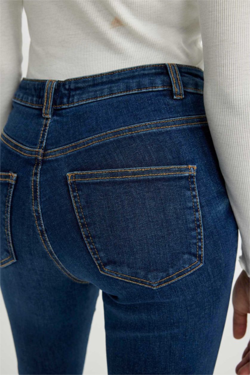 نساء أزرق غامق بنطلون جينز سكيني فيت وخصر عالي