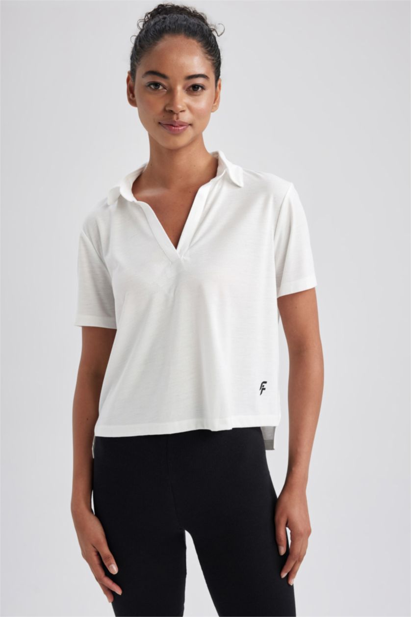 WOMAN White Polo Collar Short Sleeve T-Shirt